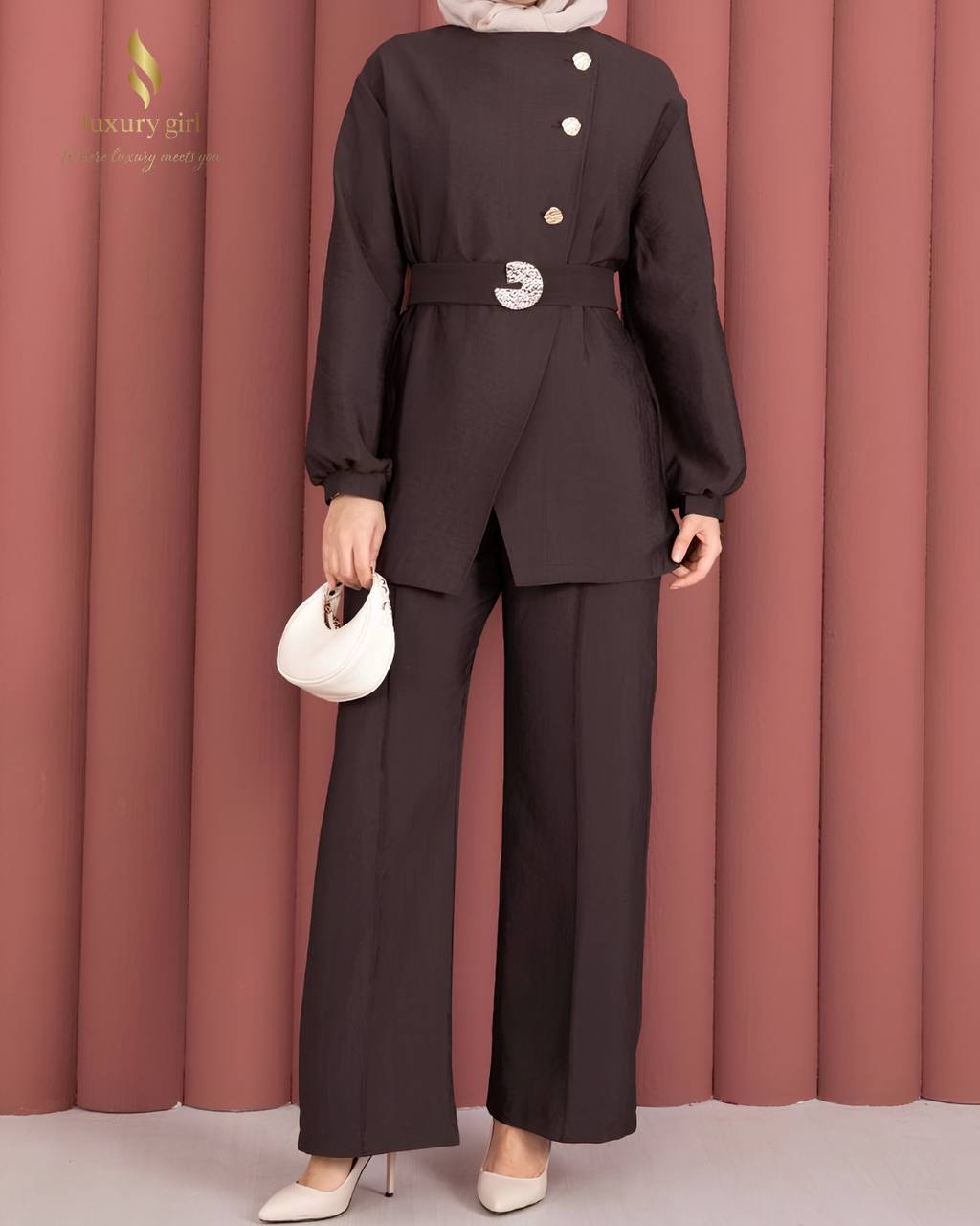 طقم تركي قطعتين لون بني شوكلاته أنيق للمحجبات.